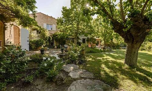 Sankalpa Centre de Retraite et de thérapie holistiques Jardin