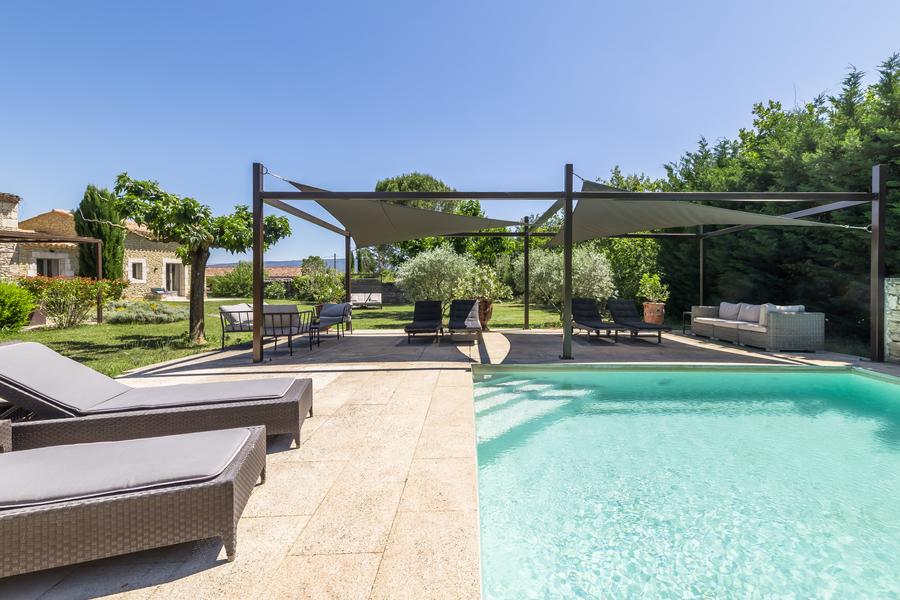 Mas Oréa - Côté piscine - Gordes