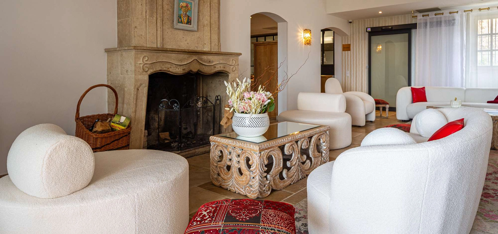 Le Palais d’Aglaé, 4-Sterne-Hotel nahe Gordes