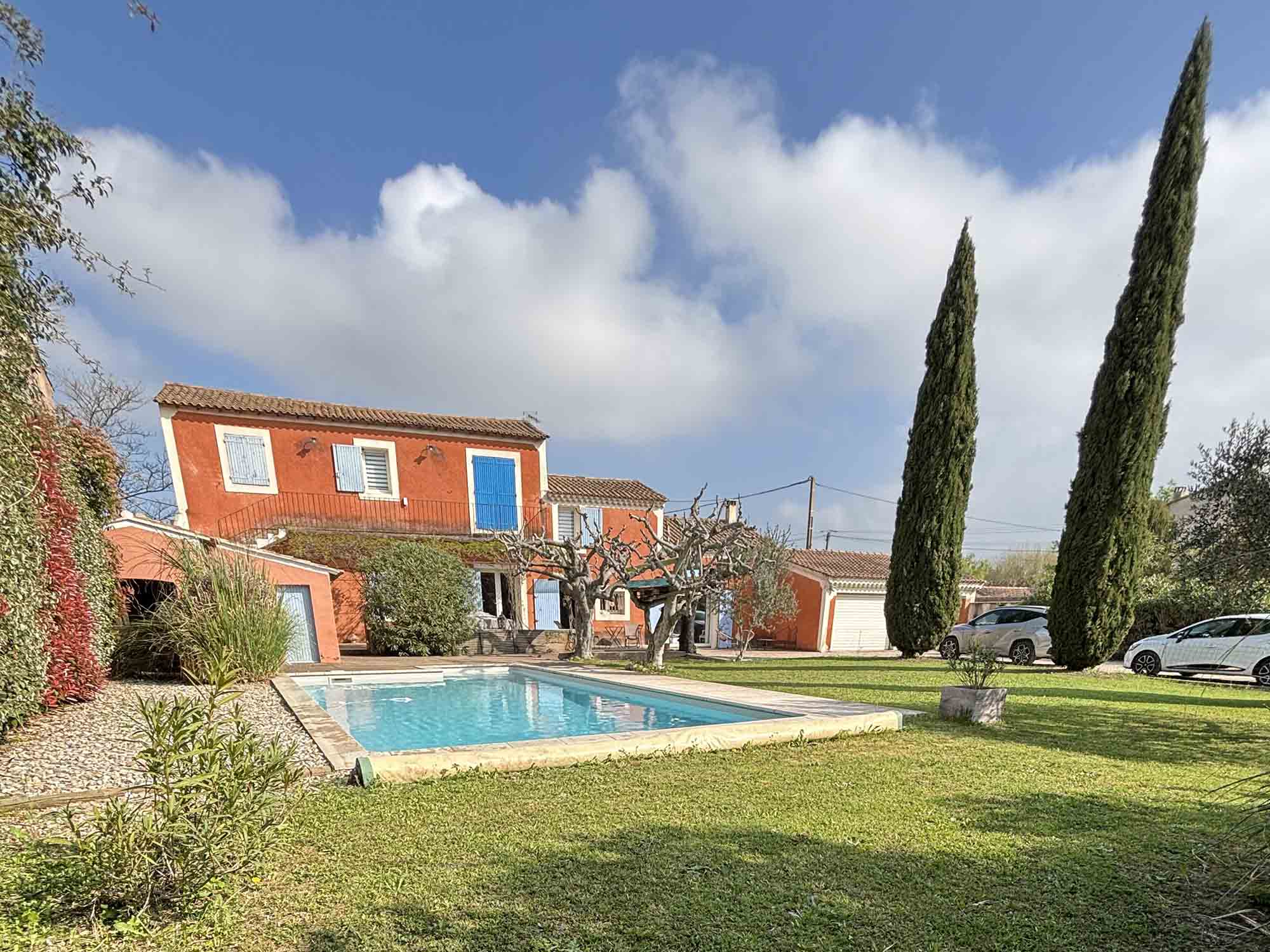 Provenzalisches Mas in Cavaillon mit Pool und großem bepflanztem Garten