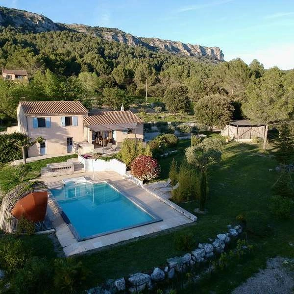 Ein Haus in der Provence*