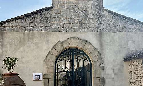 L'extérieur de notre salon de thé