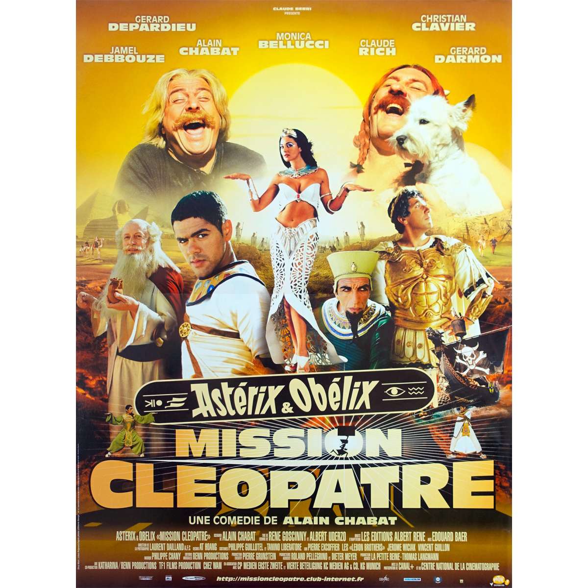 Das Plakat des Films Astérix und Obélix Mission Cleopatra wurde unter freiem Himmel in Cavaillon gezeigt