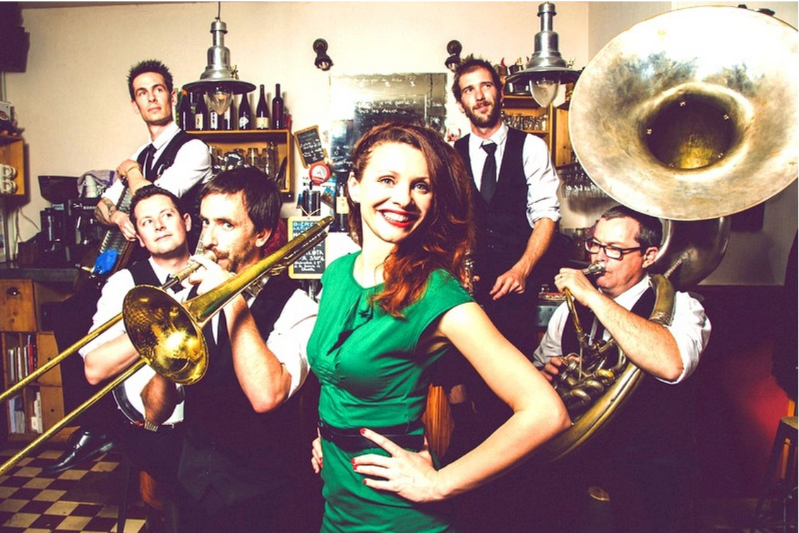 The Sassy Swingers beim ApéroJazz in La Tour d’Aigues im Rahmen des Festival Durance Luberon 2026