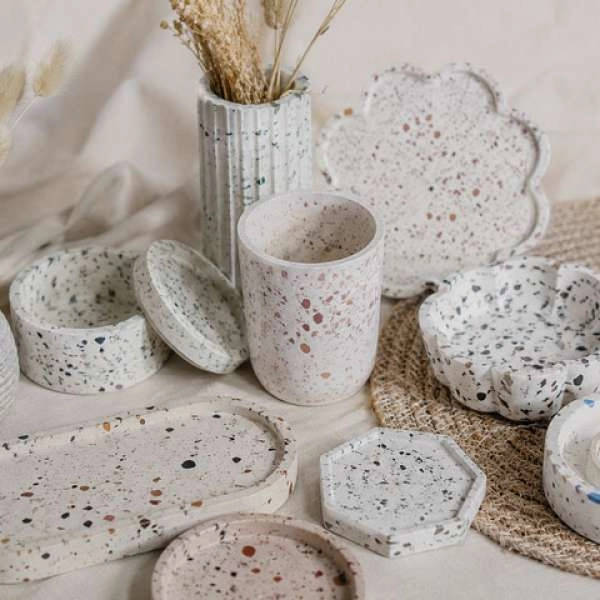 Fabriquer sa décoration en jesmonite - Atelier - DE