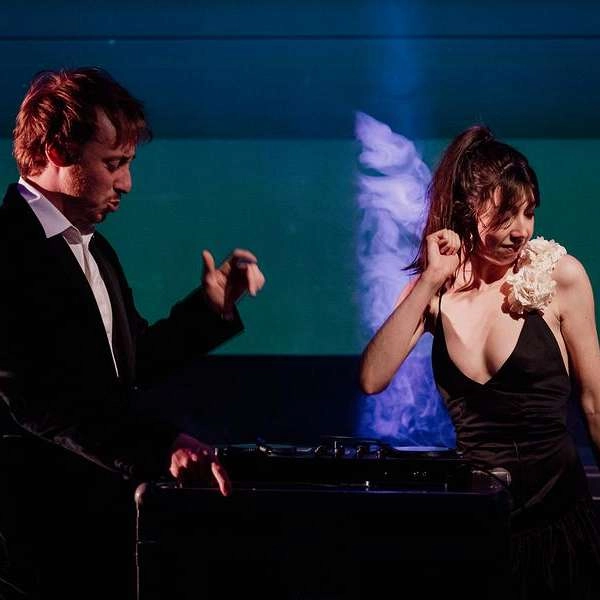 Kurznachrichtendienst — Theater in Cavaillon