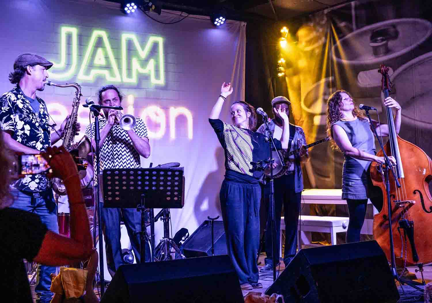 Jukin’ Mamas beim Festival der Naturfarben in Lauris