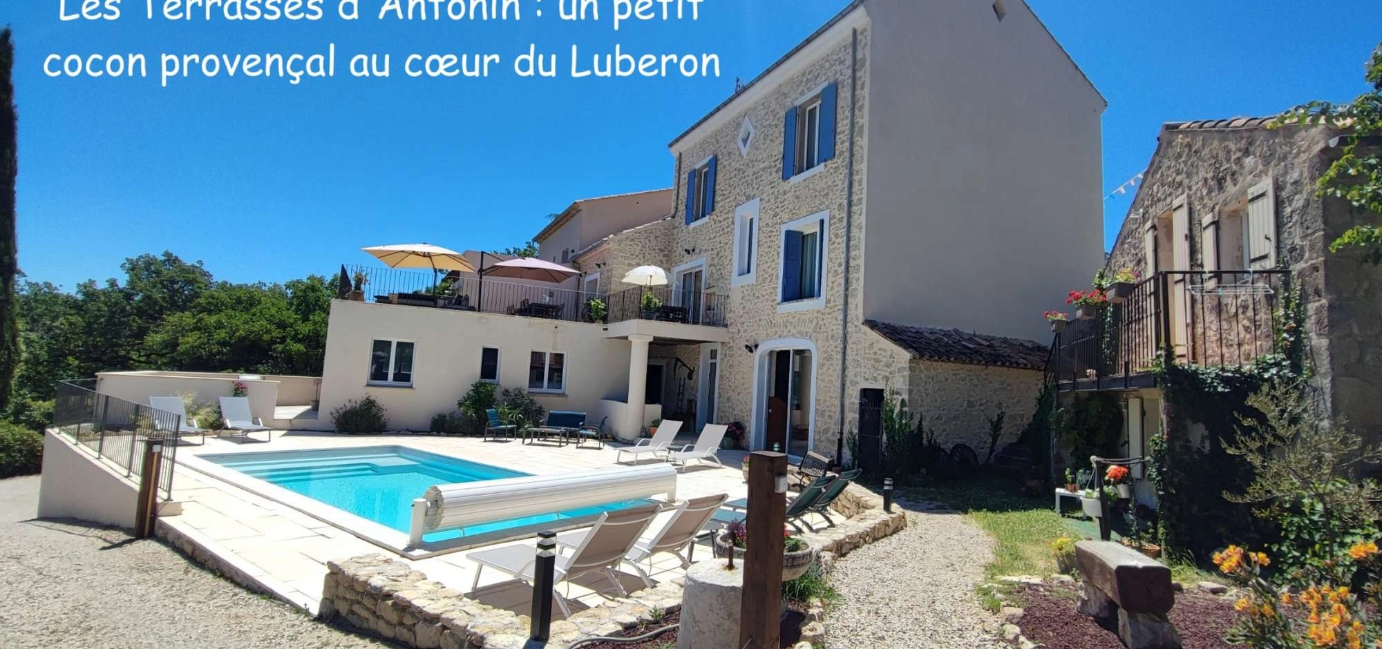 Les Terrasses d'Antonin - Gästezimmer in Grambois