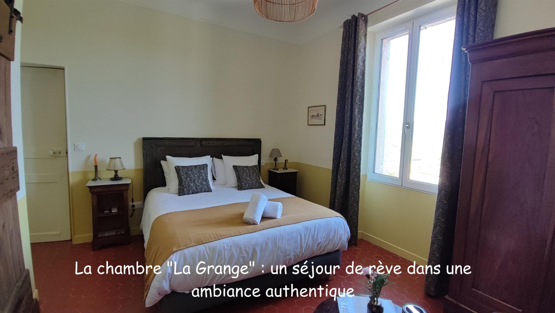 Gästezimmer La Grange mit antiken Möbeln