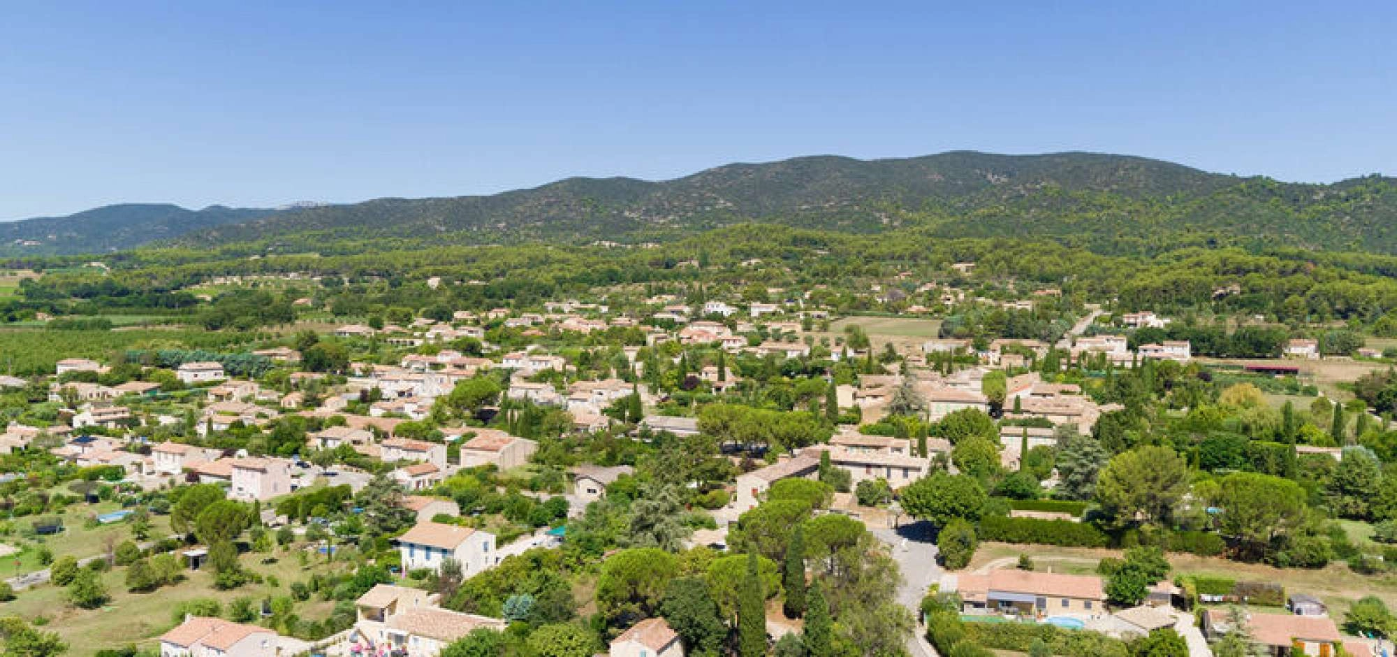 Puyvert, Dorf im Luberon