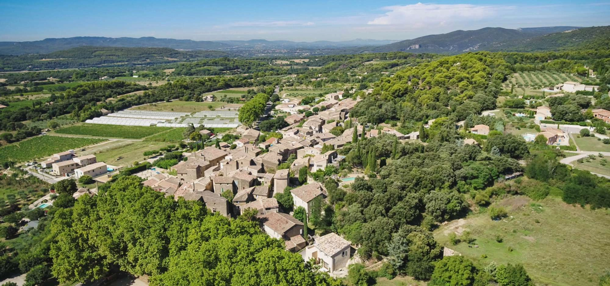 Vaugines, Charme und Authentizität