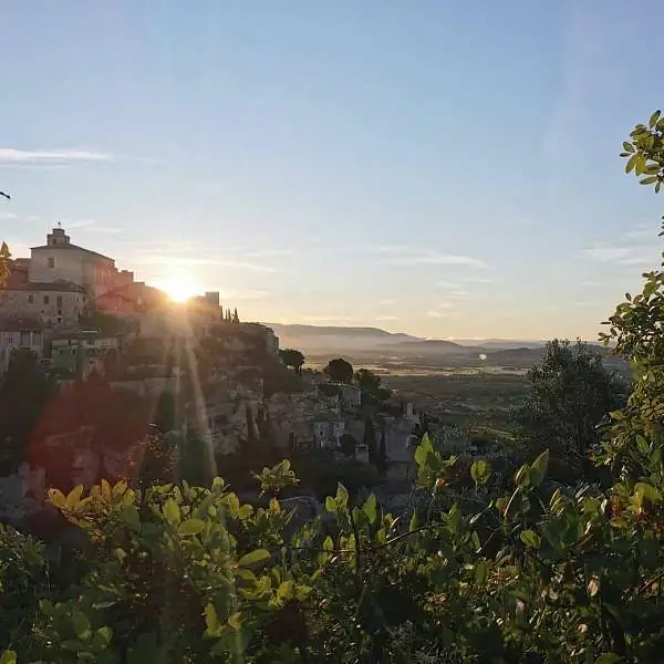 Sonnenaufgang im Luberon Coeur de Provence