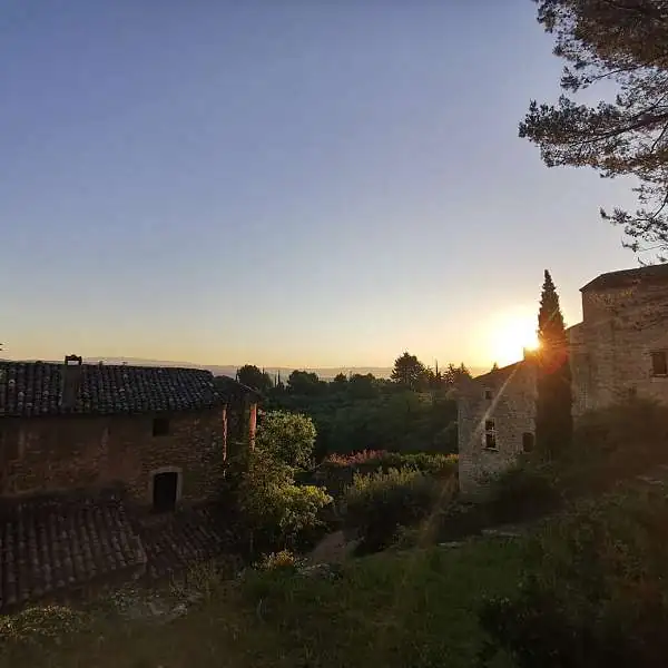 Levers de soleil en Destination Luberon