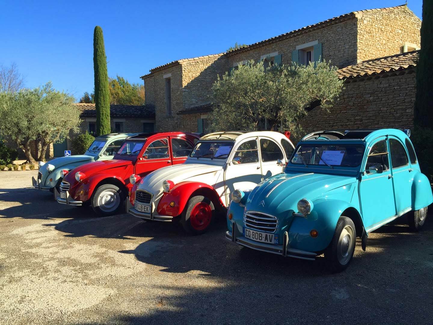 2 Lebensläufe in Provence - Saumane