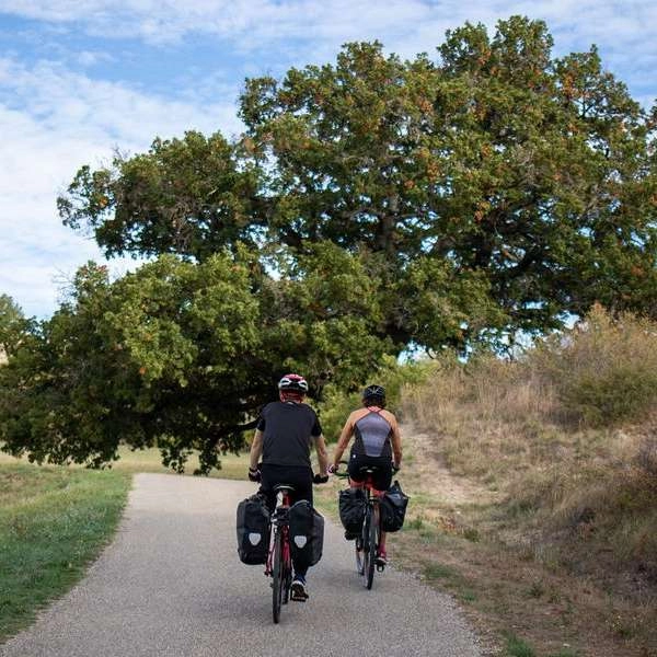 Route Nr. 2: Cavaillon, Gordes und Fontaine-de-Vaucluse