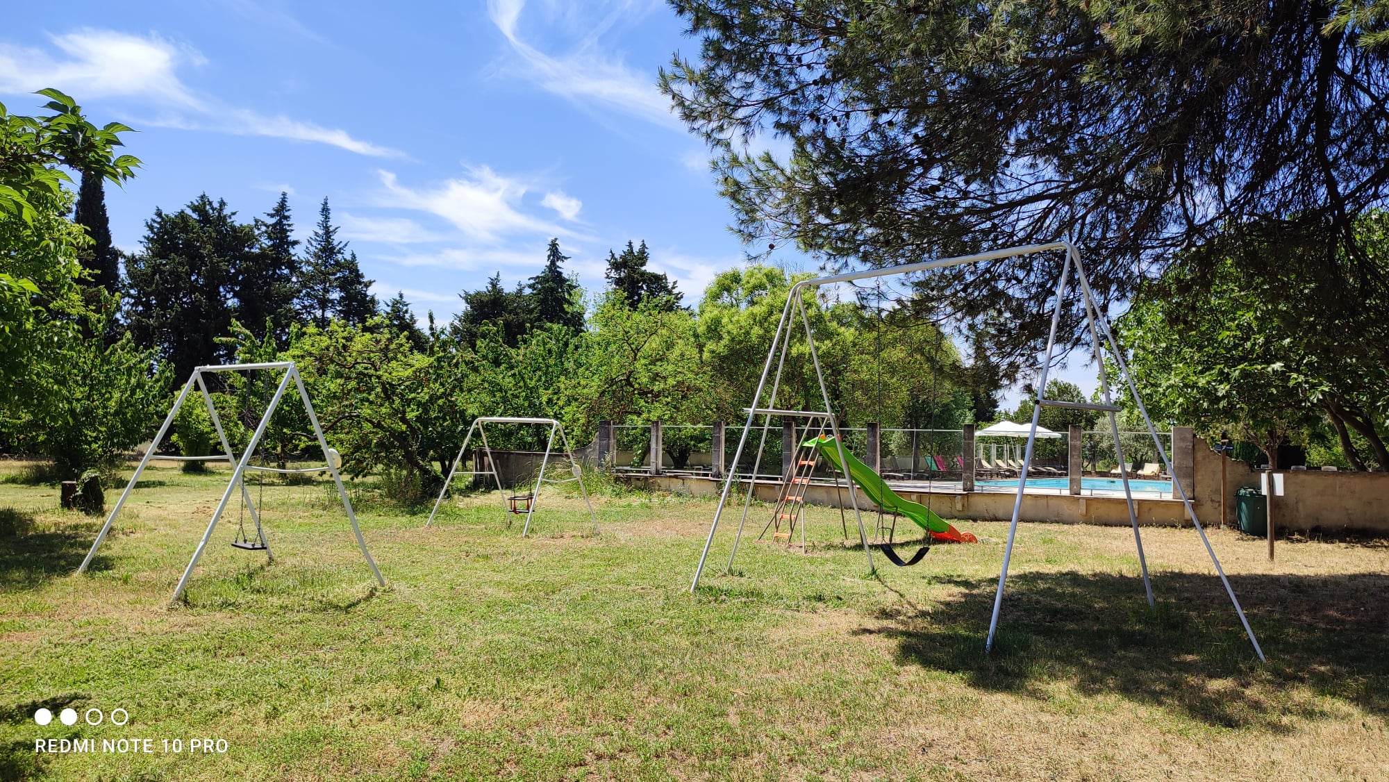 Camping Les Cerisiers - Robion