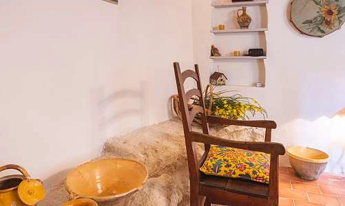 DETAIL SUITE TOURNESOLS