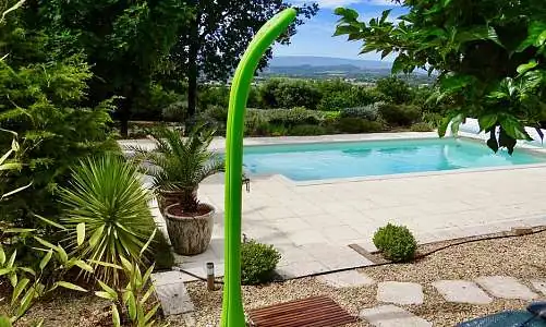 L'ESCAPADE coin jardin