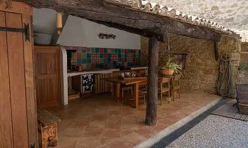 Une chambre en Luberon