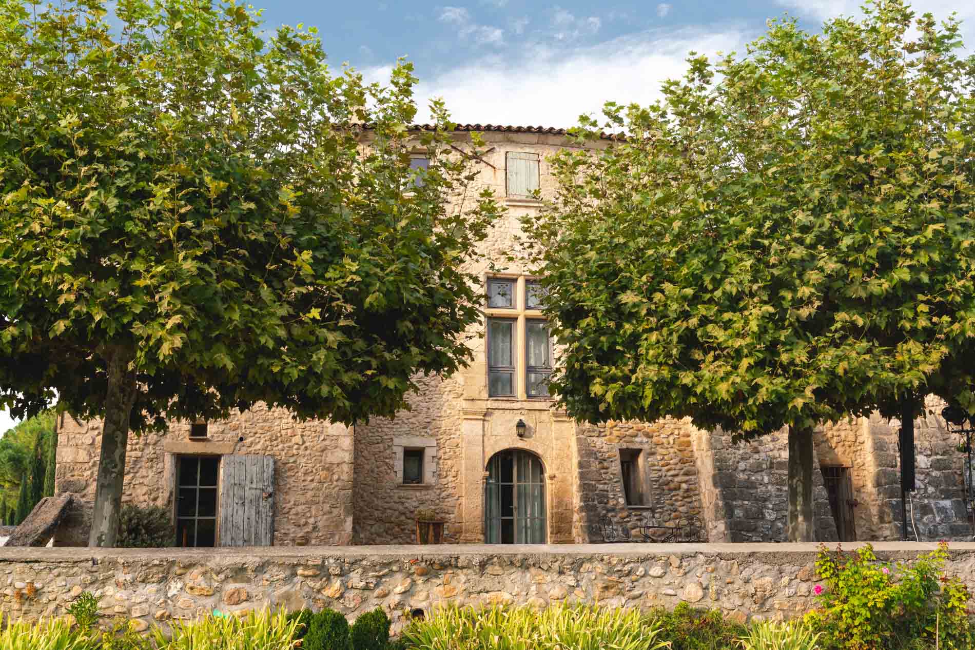 Schloss Grand Callamand in Pertuis Soirée Sunsets Vignerons au Schloss Grand Callamand in Pertuis dans le Luberon