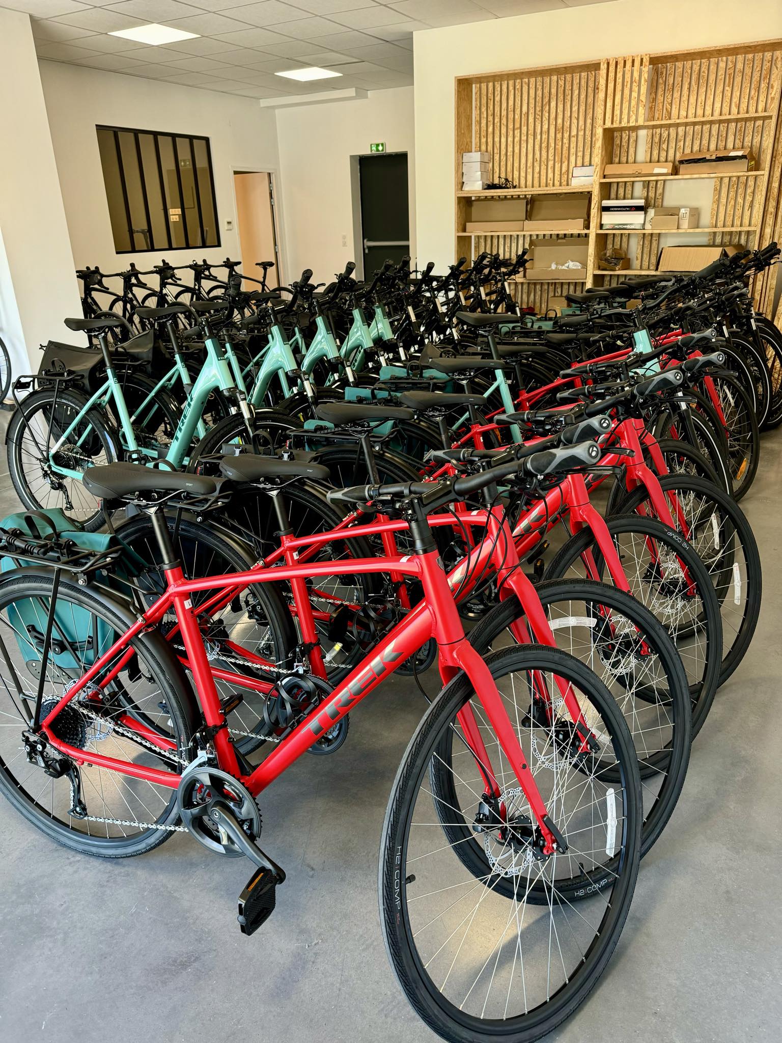 Mietfahrräder bei Luberon Bike Rental in Coustellet – MTB, E-Bikes und Rennräder verfügbar