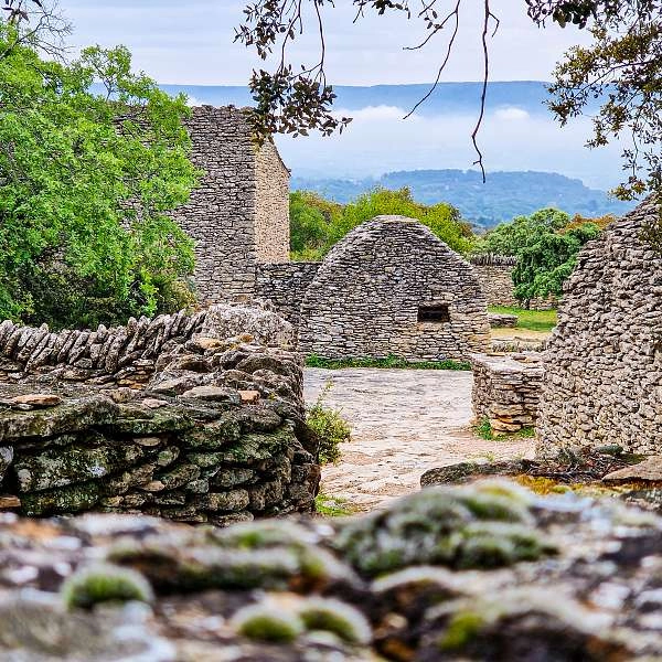 Lieux insolites en Luberon