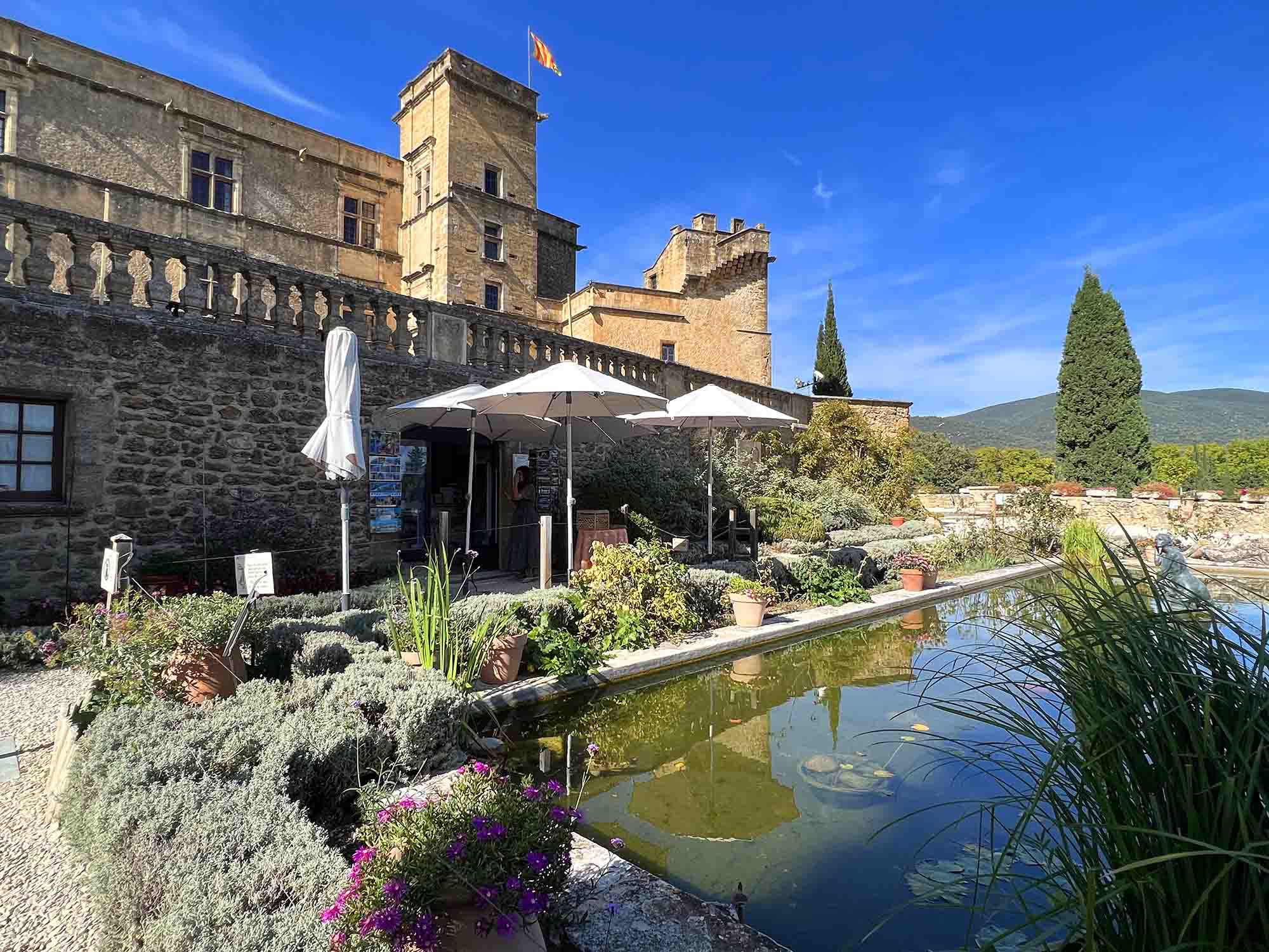 Château de Lourmarin während der Europäischen Tage des Kulturerbes