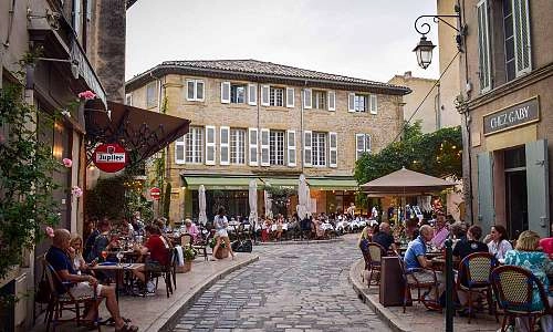 Terrasses Lourmarin 1.jpg